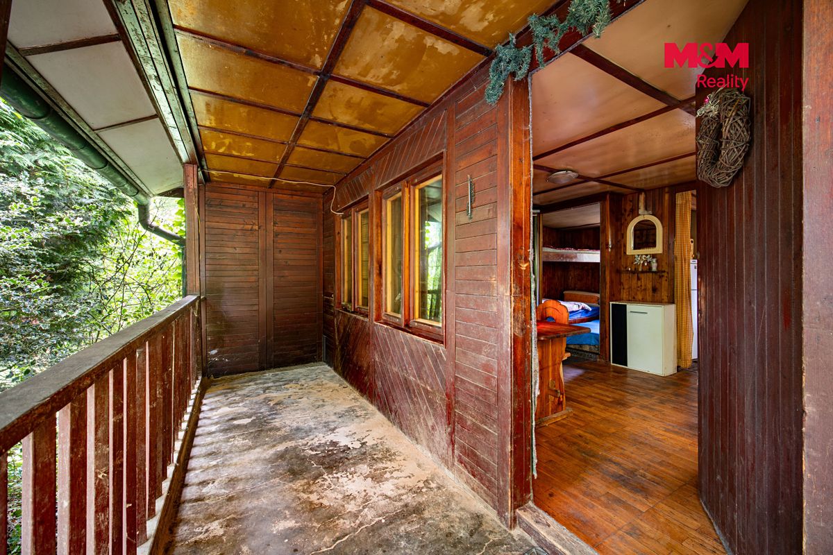Prodej chaty 20 m², pozemek 1006 m² – fotografie 2