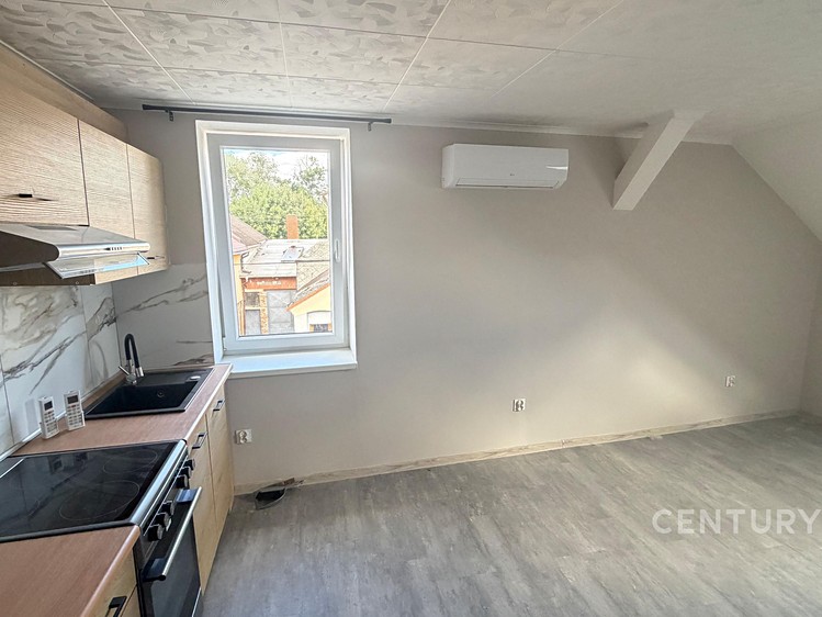 Pronájem bytu 3+kk, 64 m² (7 z 11)