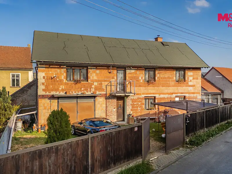 Prodej rodinného domu 110 m², pozemek 320 m², Dolní Bousov – náhled fotky 2