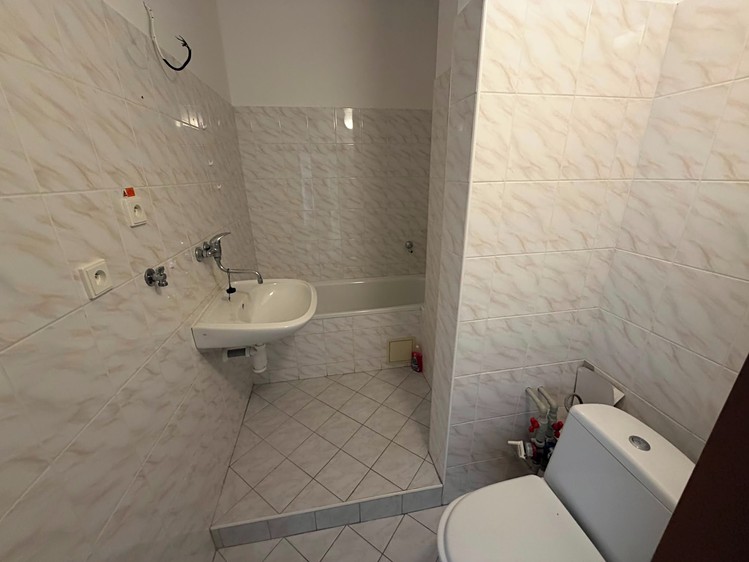 Pronájem bytu 2+kk, 50 m² (12 z 12)
