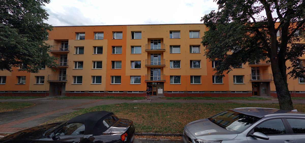 Pronájem bytu pokoje 79 m²