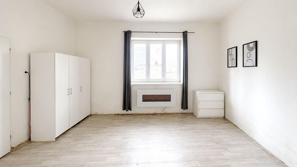 Prodej rodinného domu 100 m², pozemek 1594 m² – fotografie 2