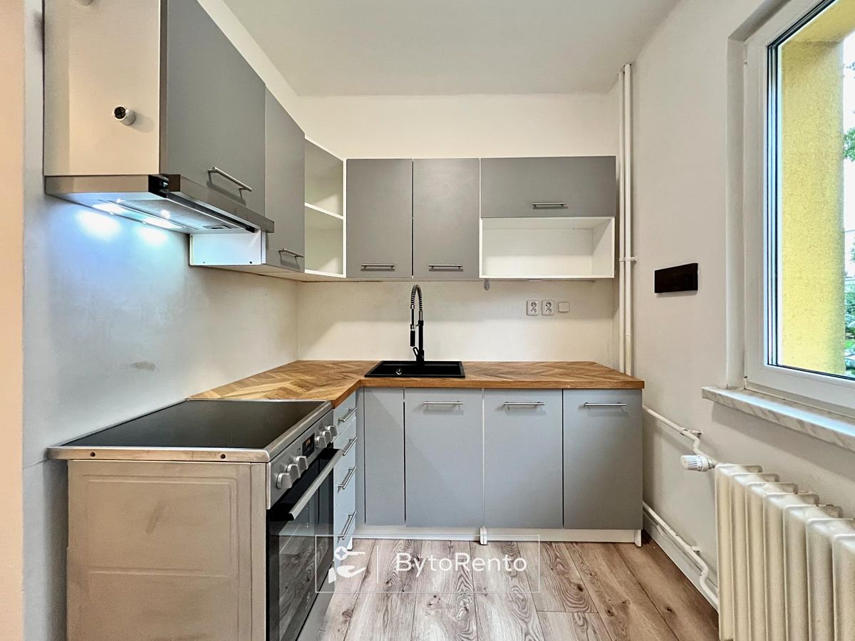Pronájem bytu 2+1 56 m²