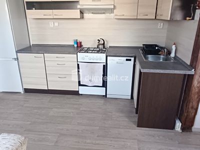 Pronájem bytu 2+kk 93 m²