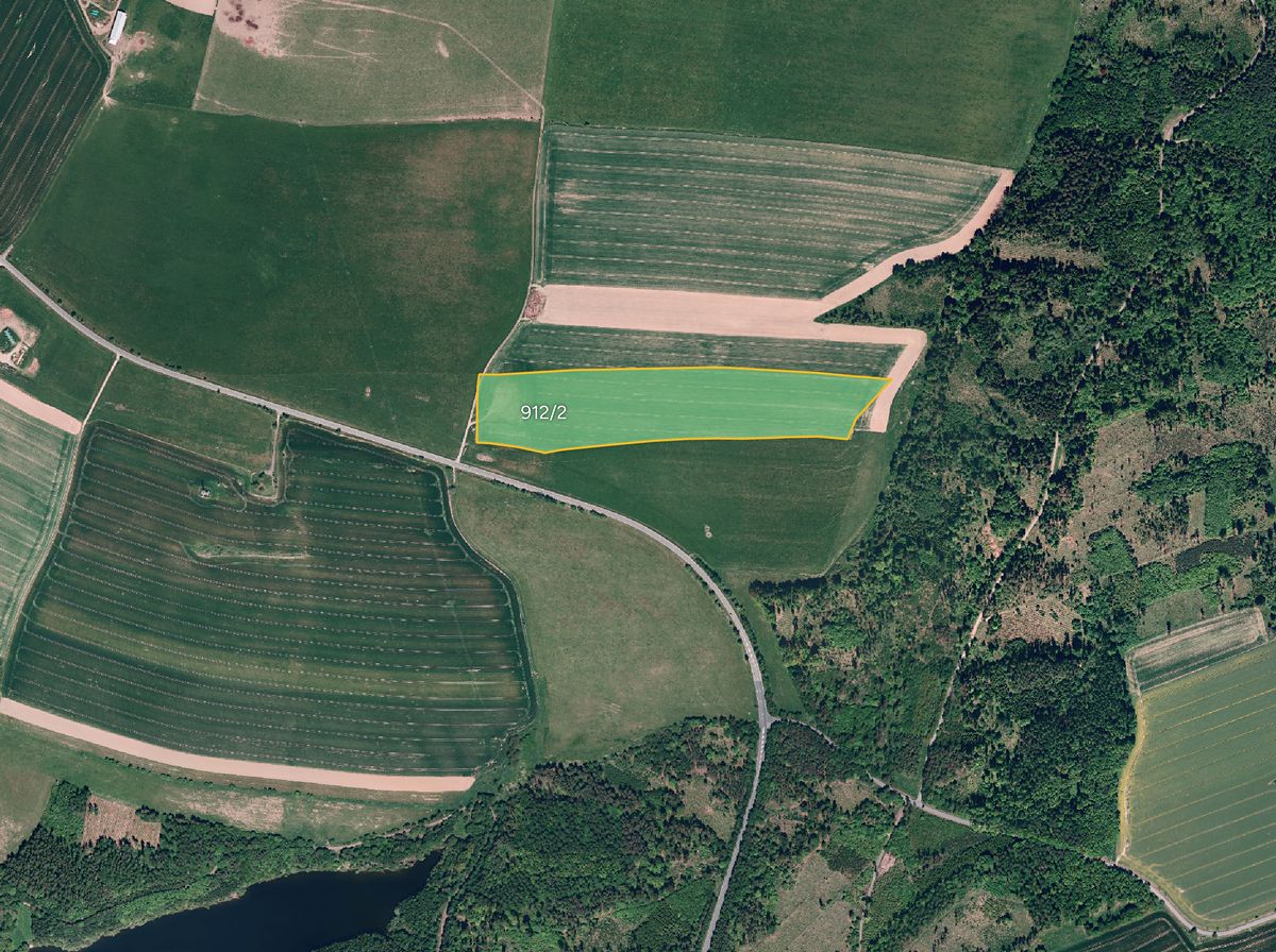 Prodej pole 15820 m²