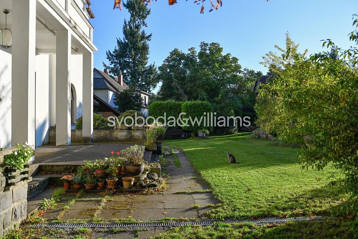 Prodej rodinného domu 341 m², pozemek 2310 m² – fotografie 5