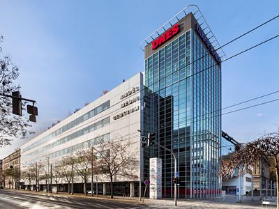 Pronájem kanceláře 1150 m²