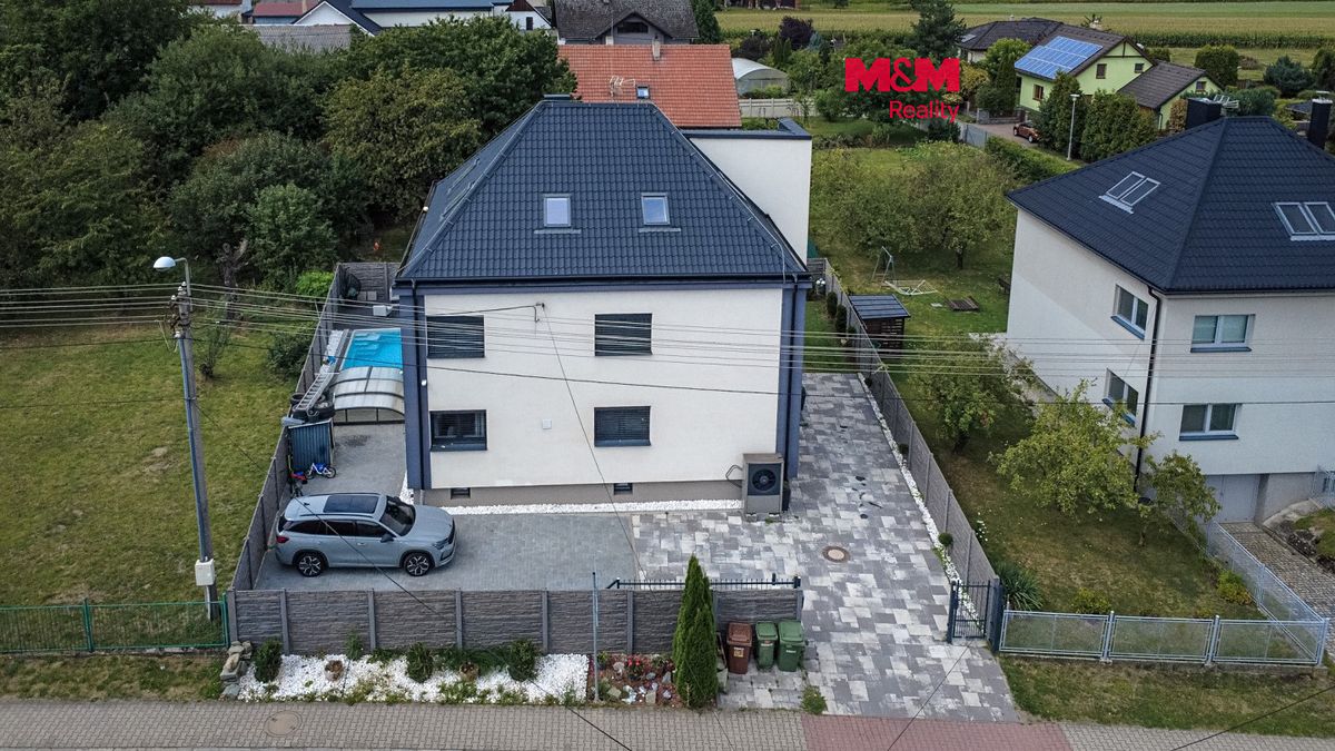 Prodej rodinného domu 280 m², pozemek 510 m²