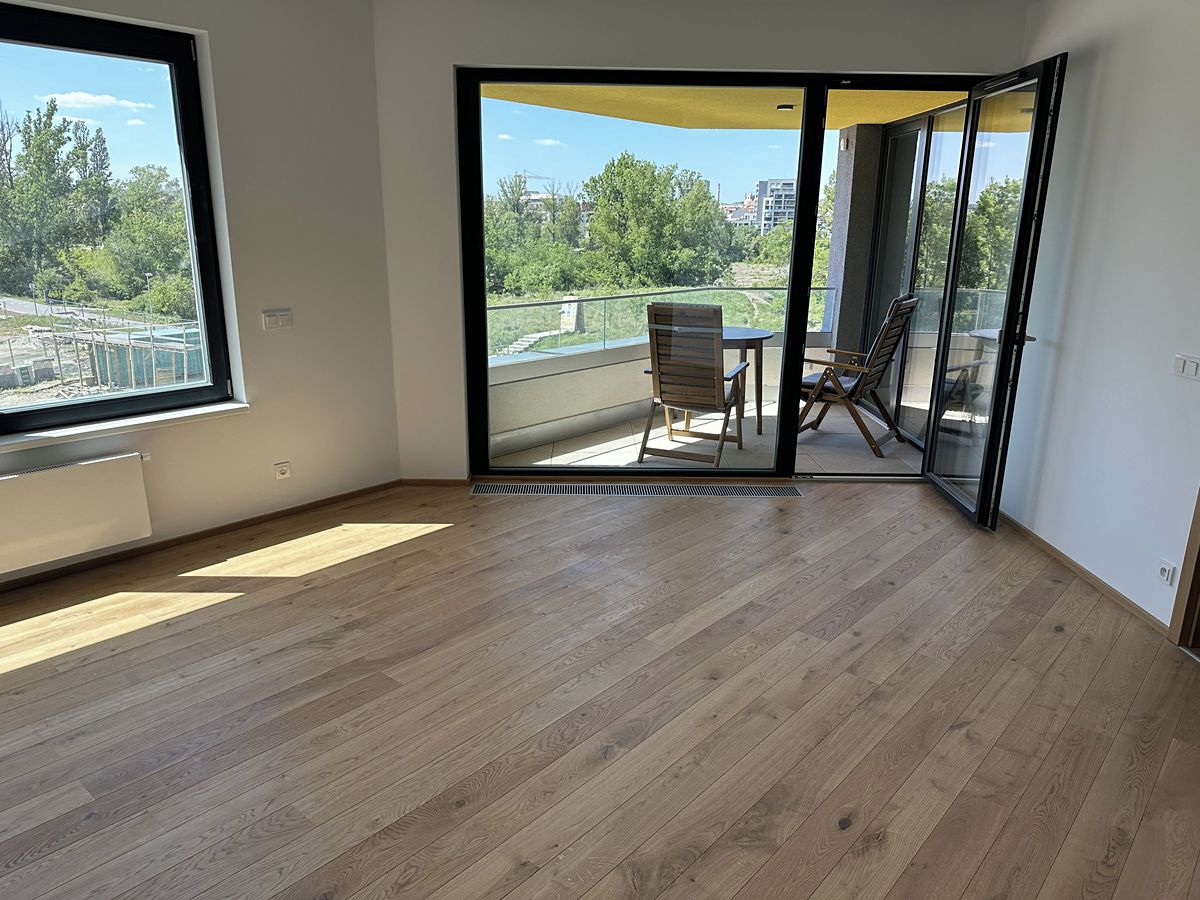 Pronájem bytu 3+kk 80 m²