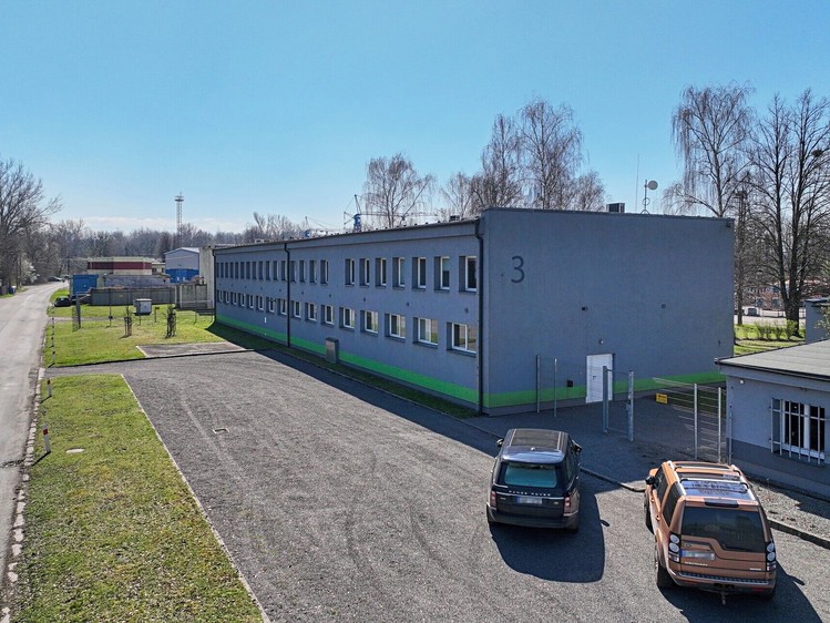 Комерційне приміщення в оренду, 442 м² (2 з 17)