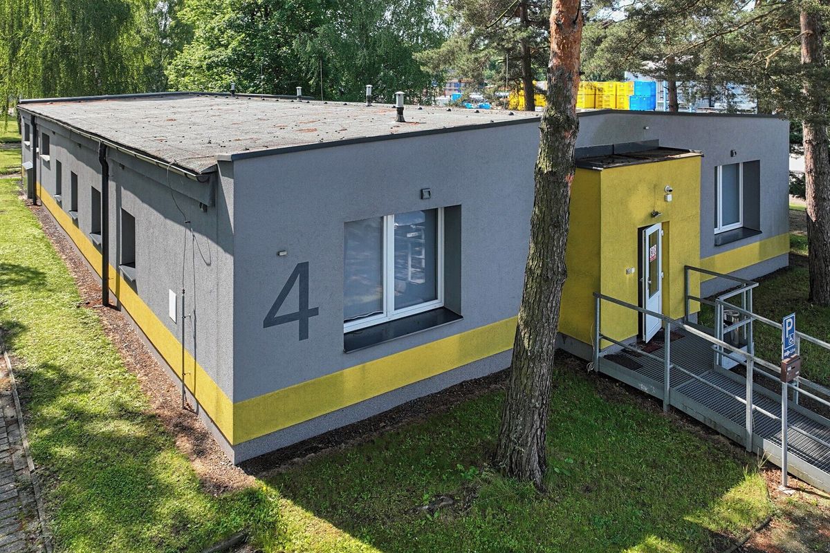 Pronájem skladového prostoru 280 m² – fotografie 2