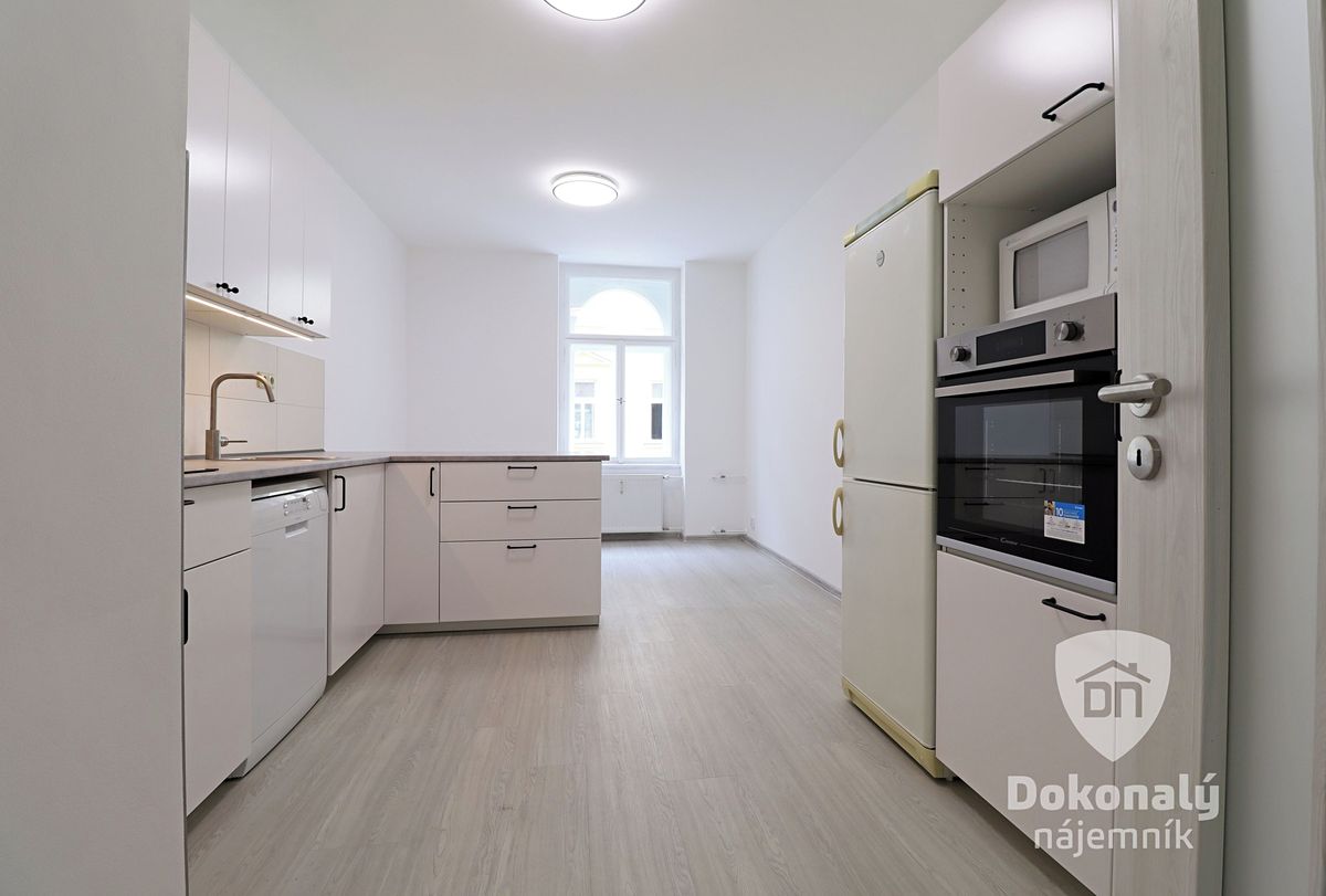 Pronájem bytu 3+kk 72 m² – fotografie 2
