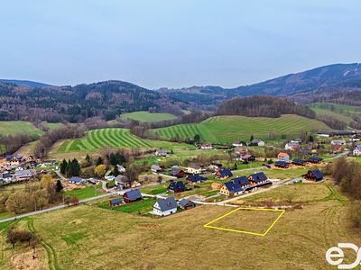 Prodej stavebního pozemku 900 m²