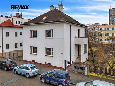Prodej rodinného domu 250 m², pozemek 610 m²