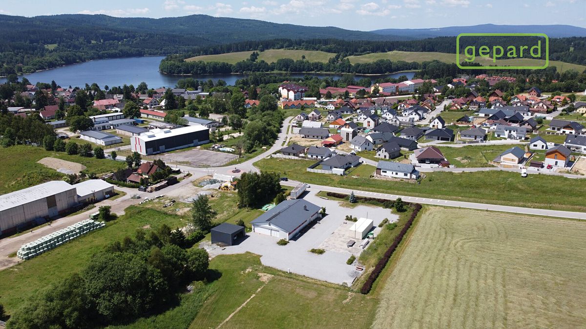 Prodej komerčního pozemku 1703 m² – fotografie 3