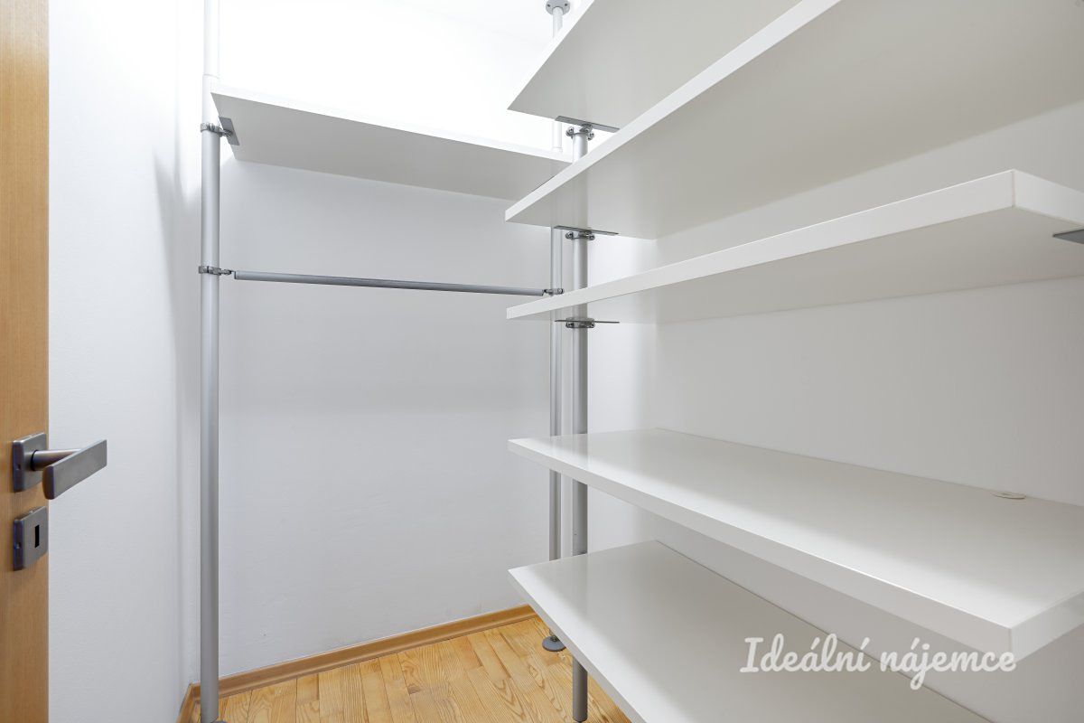 Pronájem bytu 1+kk 40 m² – fotografie 5