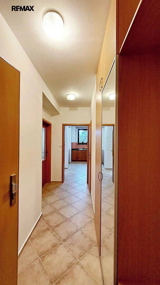 Pronájem bytu 2+kk 69 m² – fotografie 5