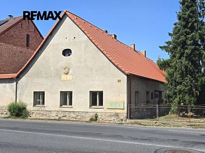 Prodej rodinného domu 140 m², pozemek 738 m²