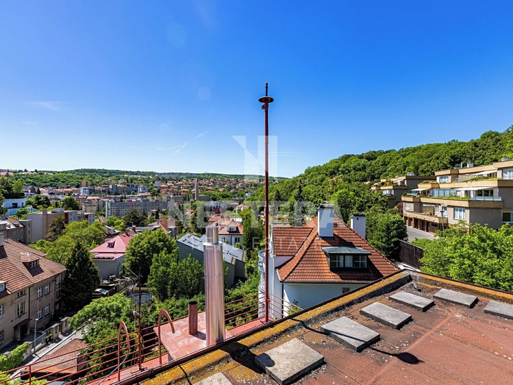 Комерційне приміщення на продаж, 397 м² (22 з 30)