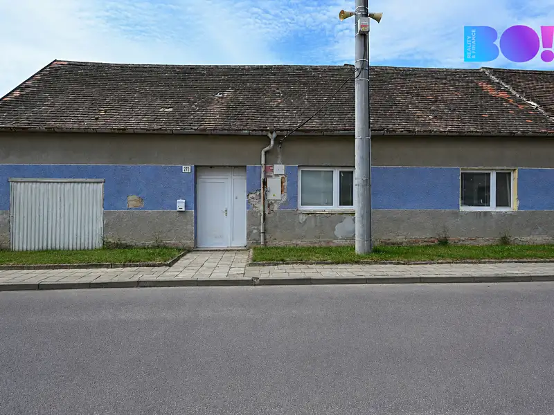 Prodej rodinného domu 85 m², pozemek 736 m², Strachotice – náhled fotky 1