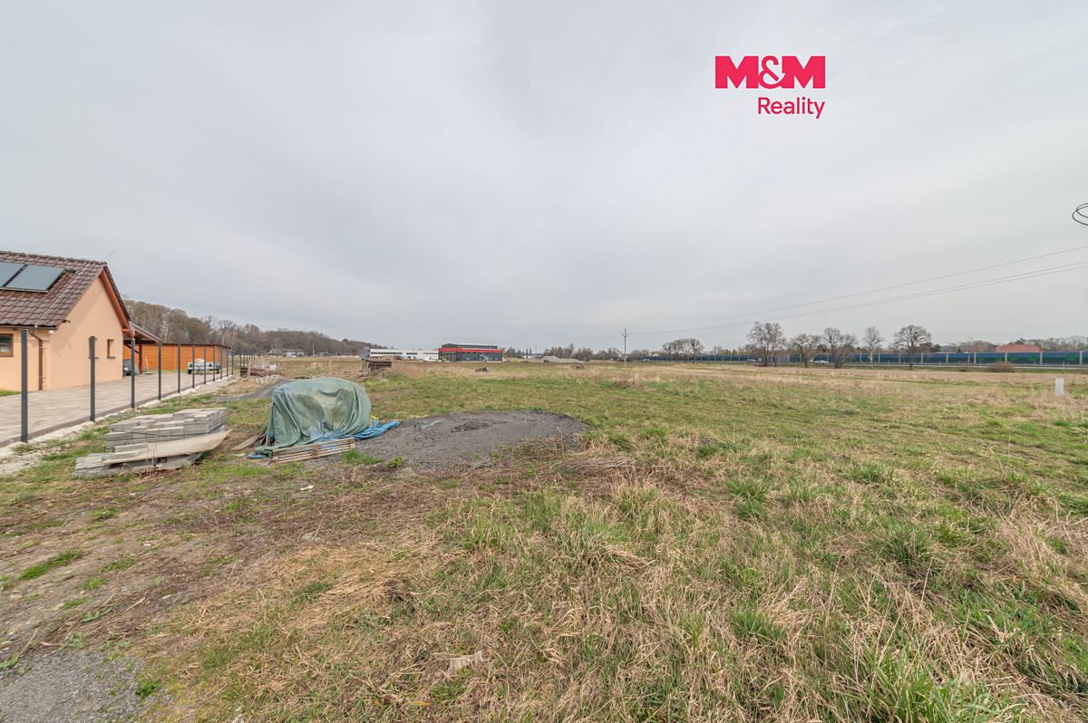 Prodej stavebního pozemku 1440 m²