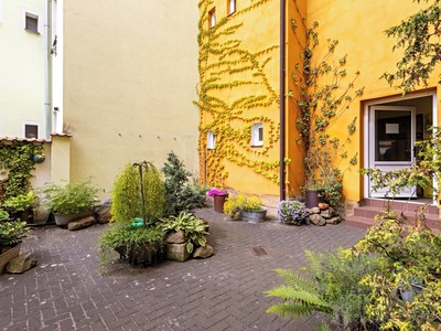 Pronájem bytu 2+1, 66 m² (3 z 12)