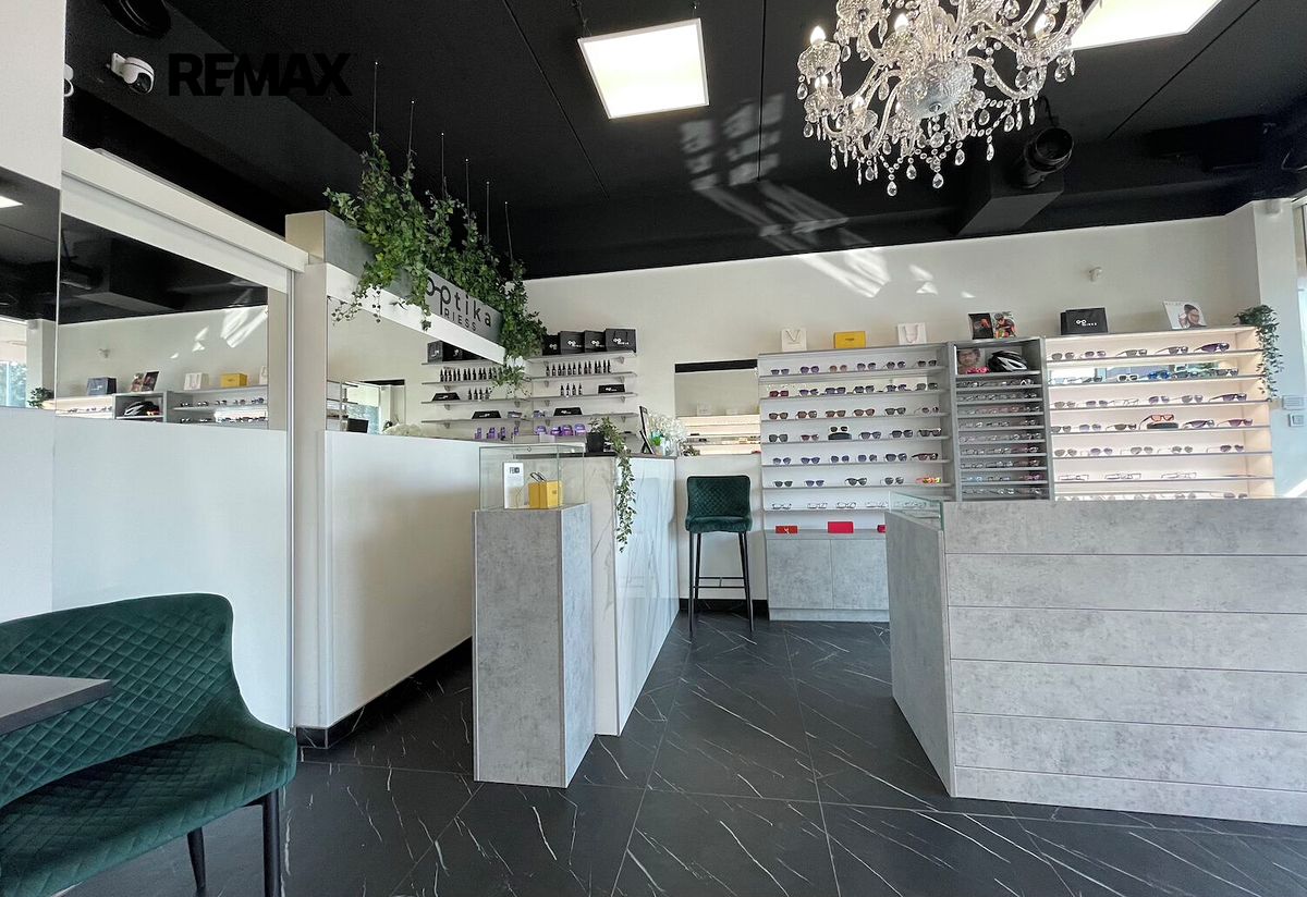 Pronájem obchodního prostoru 41 m² – fotografie 4