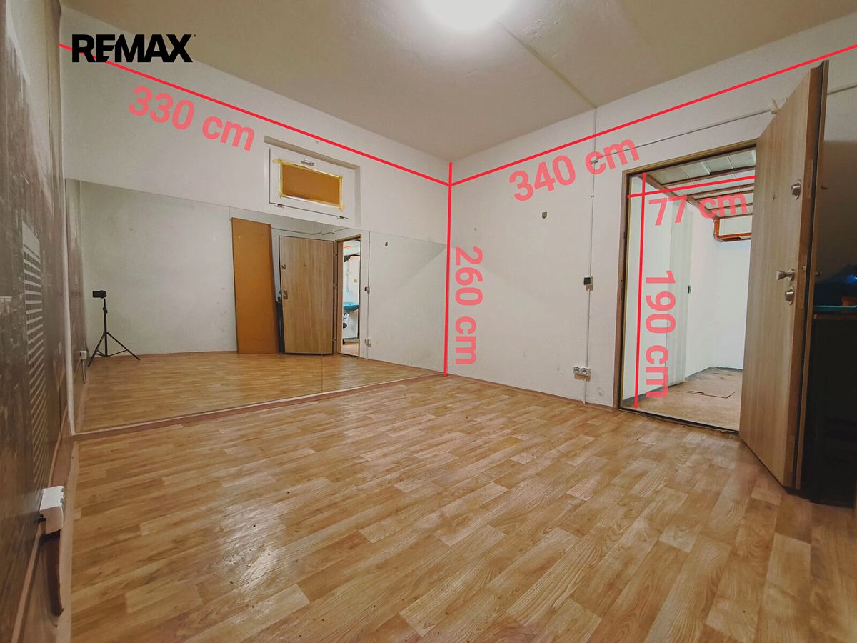 Pronájem kanceláře 12 m² – fotografie 2