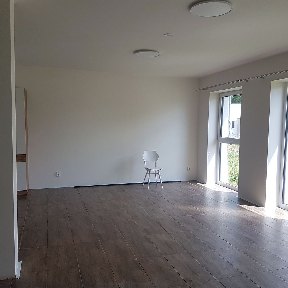 Pronájem rodinného domu 120 m², pozemek 500 m² – fotografie 3