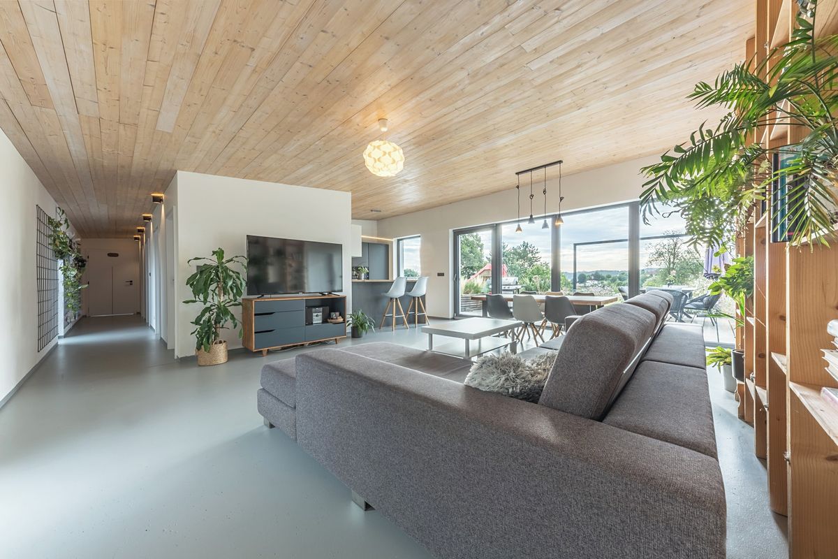 Prodej rodinného domu 119 m², pozemek 907 m² – fotografie 2