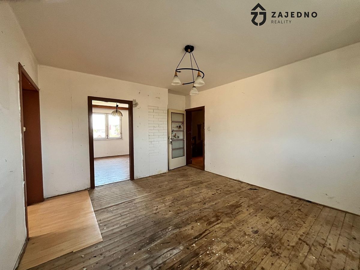 Prodej rodinného domu 160 m², pozemek 873 m² – fotografie 5