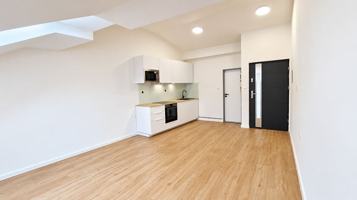 Prodej bytu 1+kk 30 m² – fotografie 2