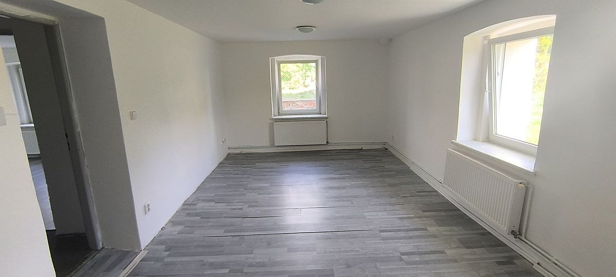 Prodej vícegeneračního domu 284 m², pozemek 919 m² – fotografie 5