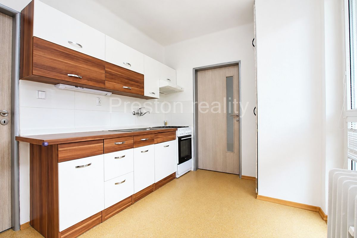 Pronájem bytu 2+1 50 m² – fotografie 4