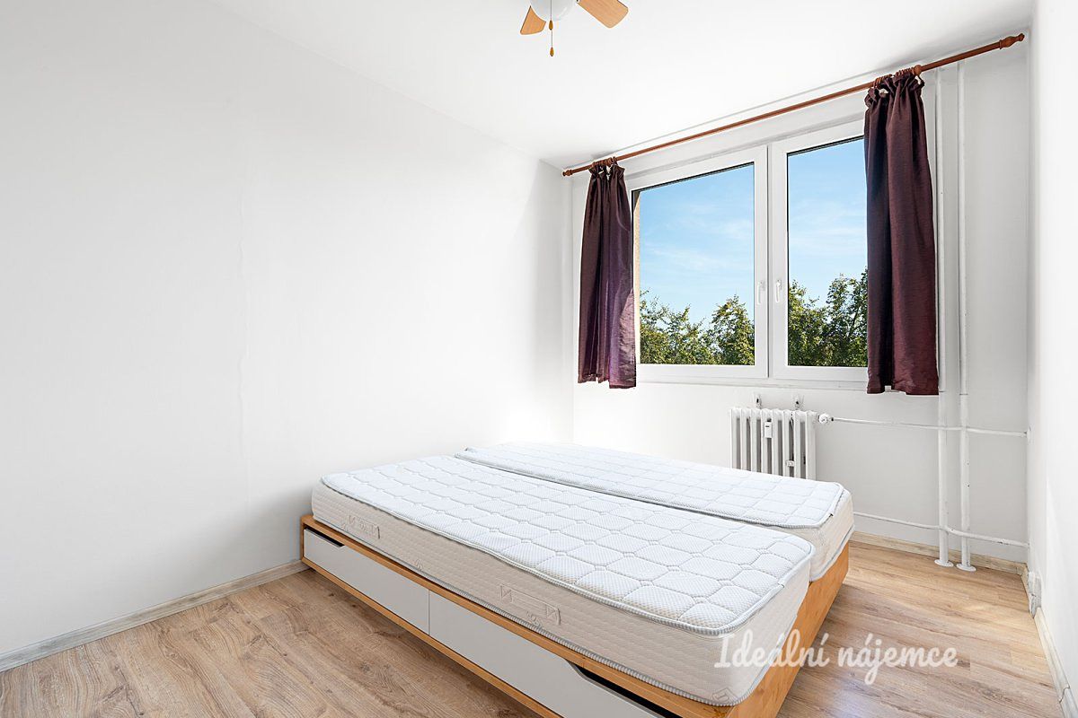Pronájem bytu 2+kk 41 m² – fotografie 4