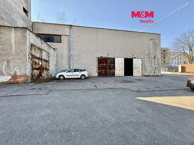 Prodej skladového prostoru 735 m², Albrechtice – náhled fotky 1
