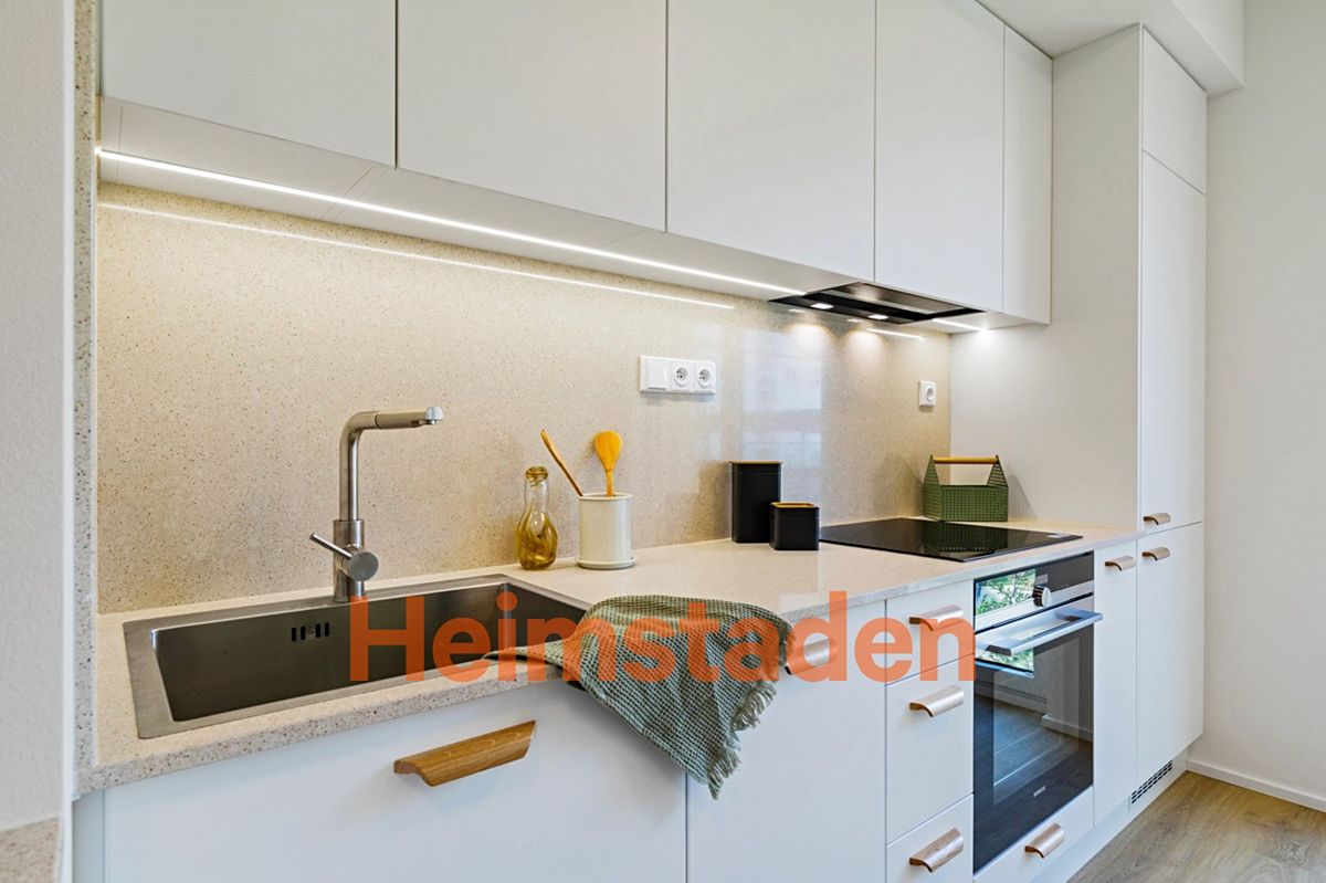 Pronájem bytu 3+1 62 m² – fotografie 2