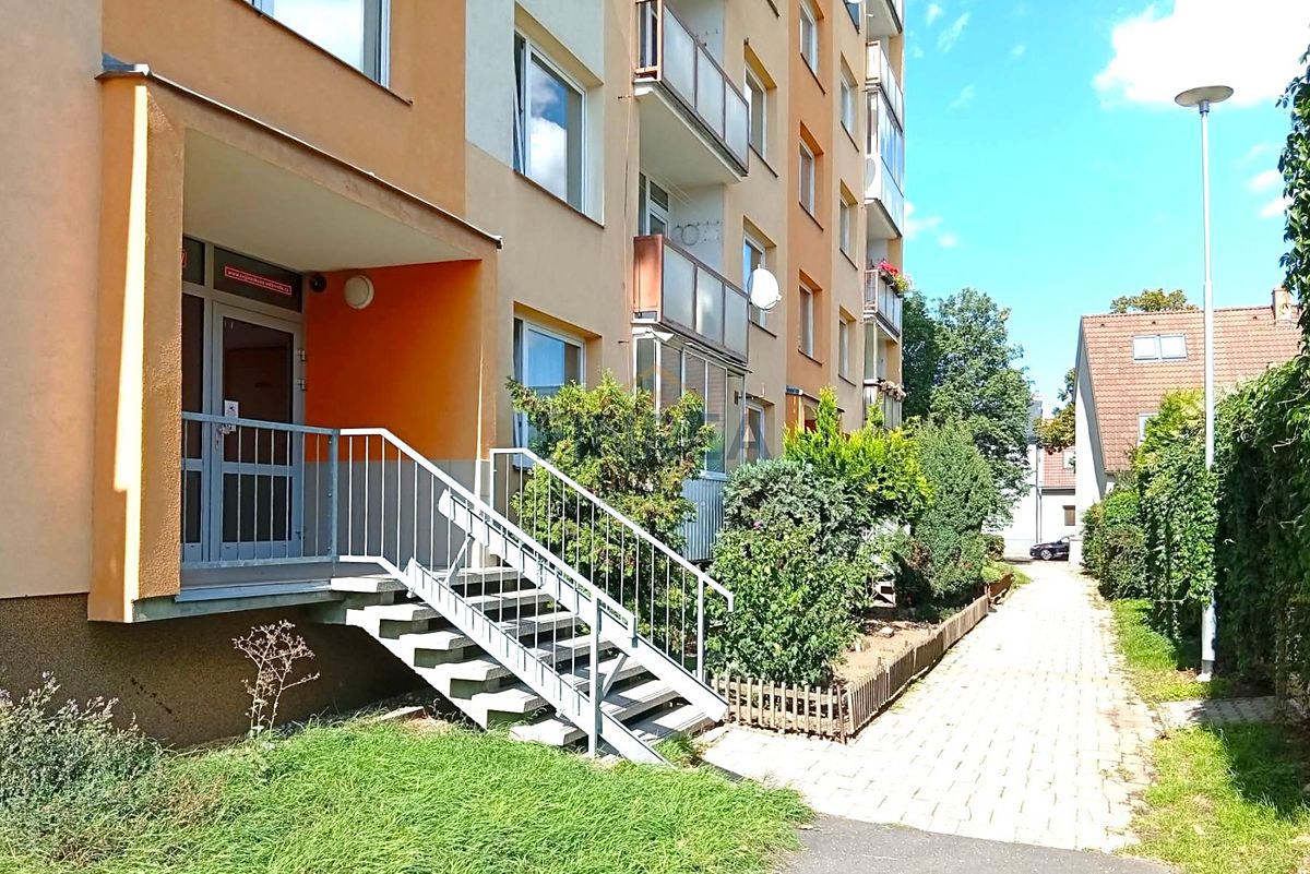 Pronájem bytu 1+kk 19 m²