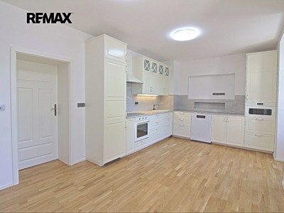 Wohnung atypical zum Kauf, 141 m² (2 von 13)