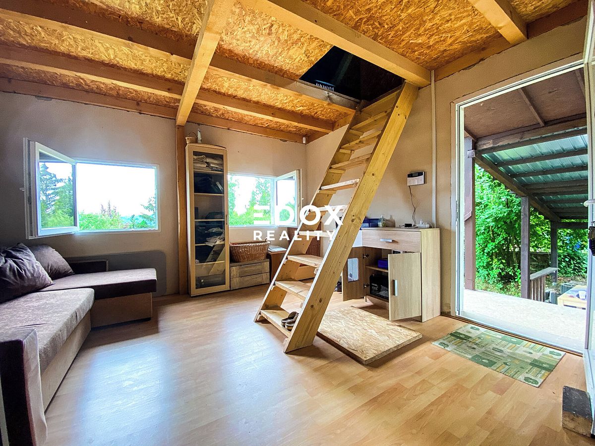 Prodej chaty 25 m², pozemek 400 m² – fotografie 5