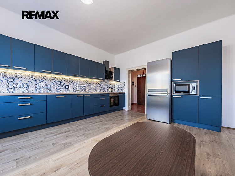 Комерційне приміщення на продаж, 260 м² (41 з 55)