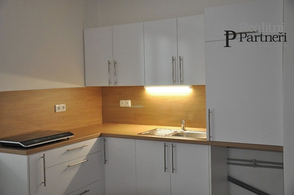 Pronájem bytu 1+kk 26 m²