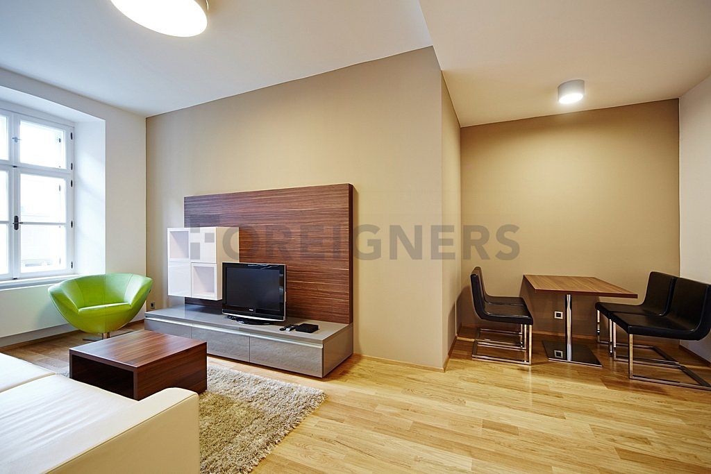Pronájem bytu 3+kk 82 m² – fotografie 4