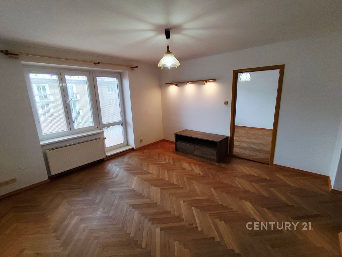 Pronájem bytu 2+1 58 m² – fotografie 4