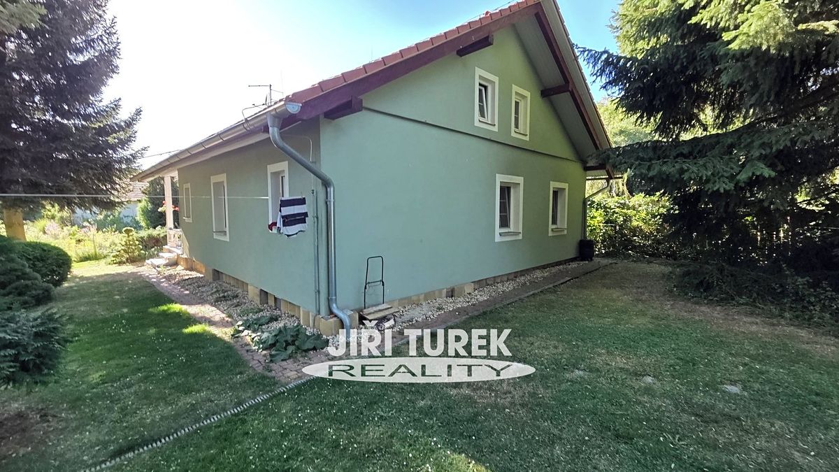Prodej rodinného domu 100 m², pozemek 4001 m² – fotografie 3