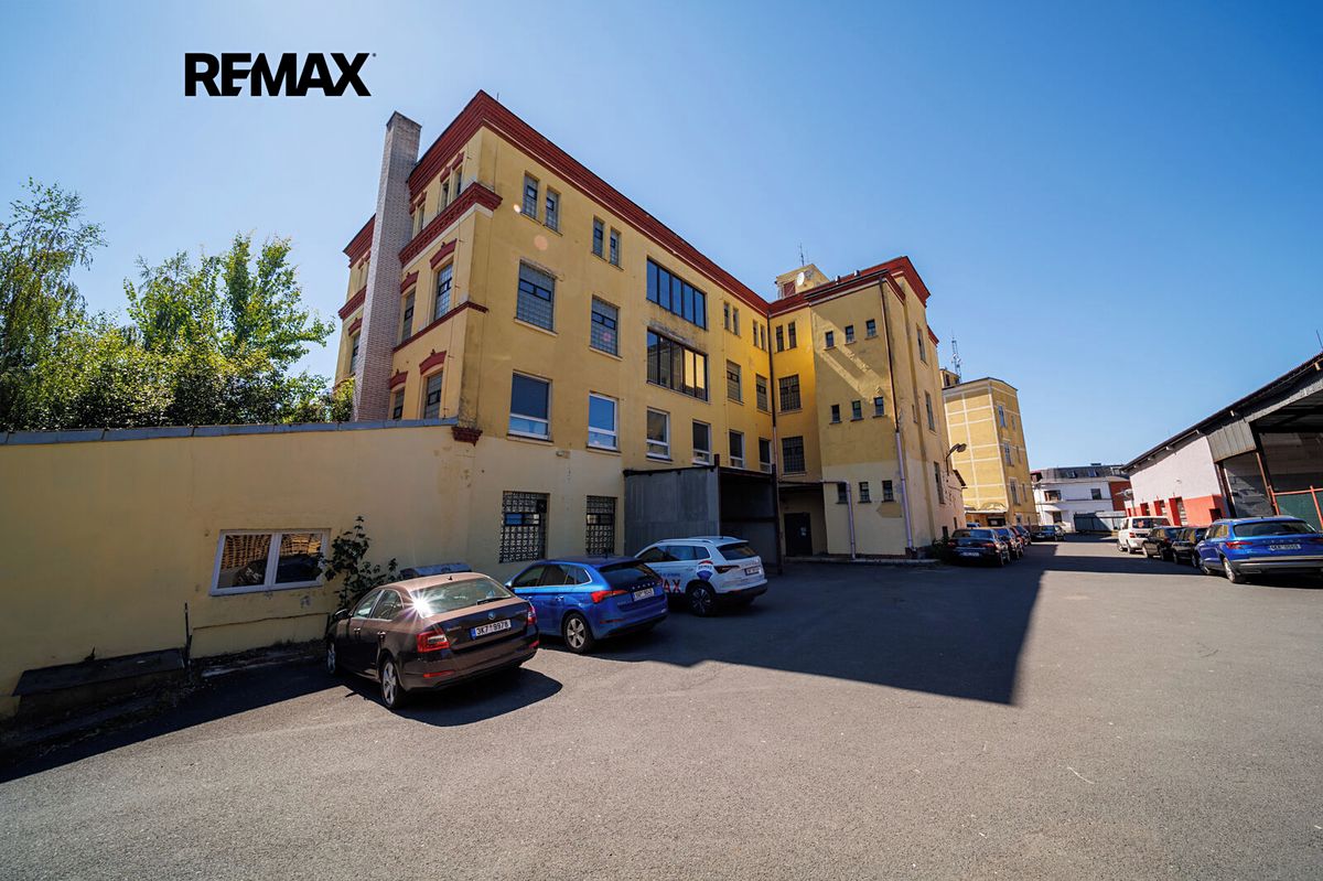 Prodej výrobní haly, prostoru 2350 m² – fotografie 3
