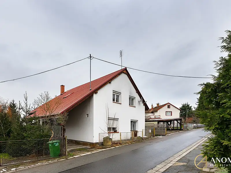 Prodej rodinného domu 211 m², pozemek 1005 m², Vamberk – náhled fotky 2