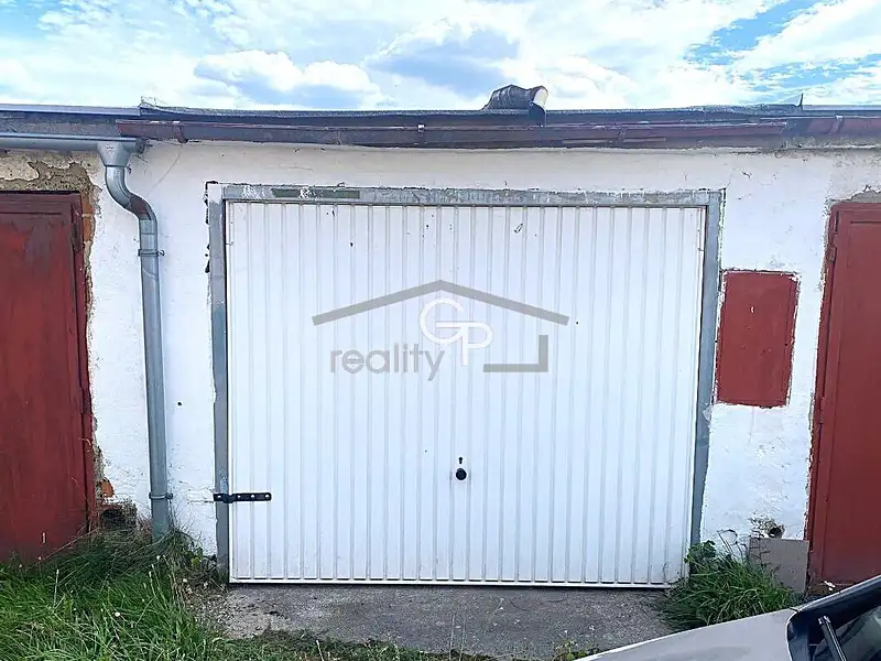 Prodej garáže 18 m², Český Krumlov – náhled fotky 1