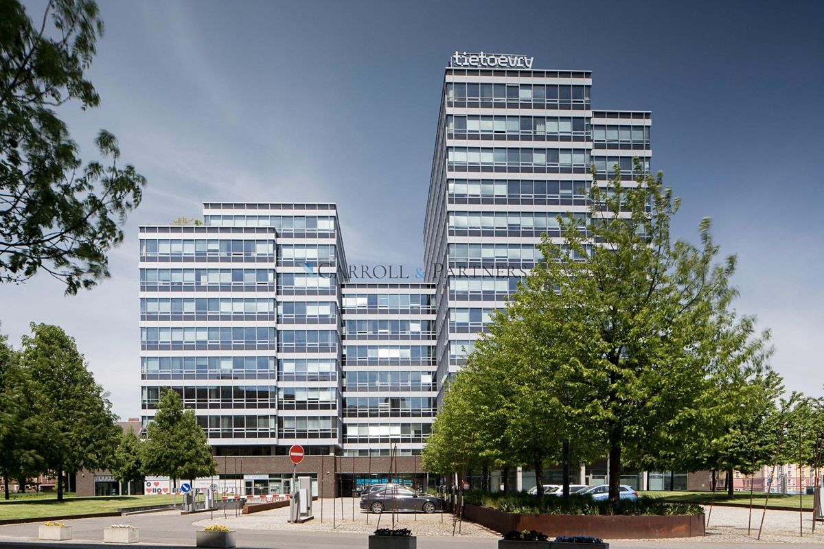 Pronájem kanceláře 250 m² – fotografie 3
