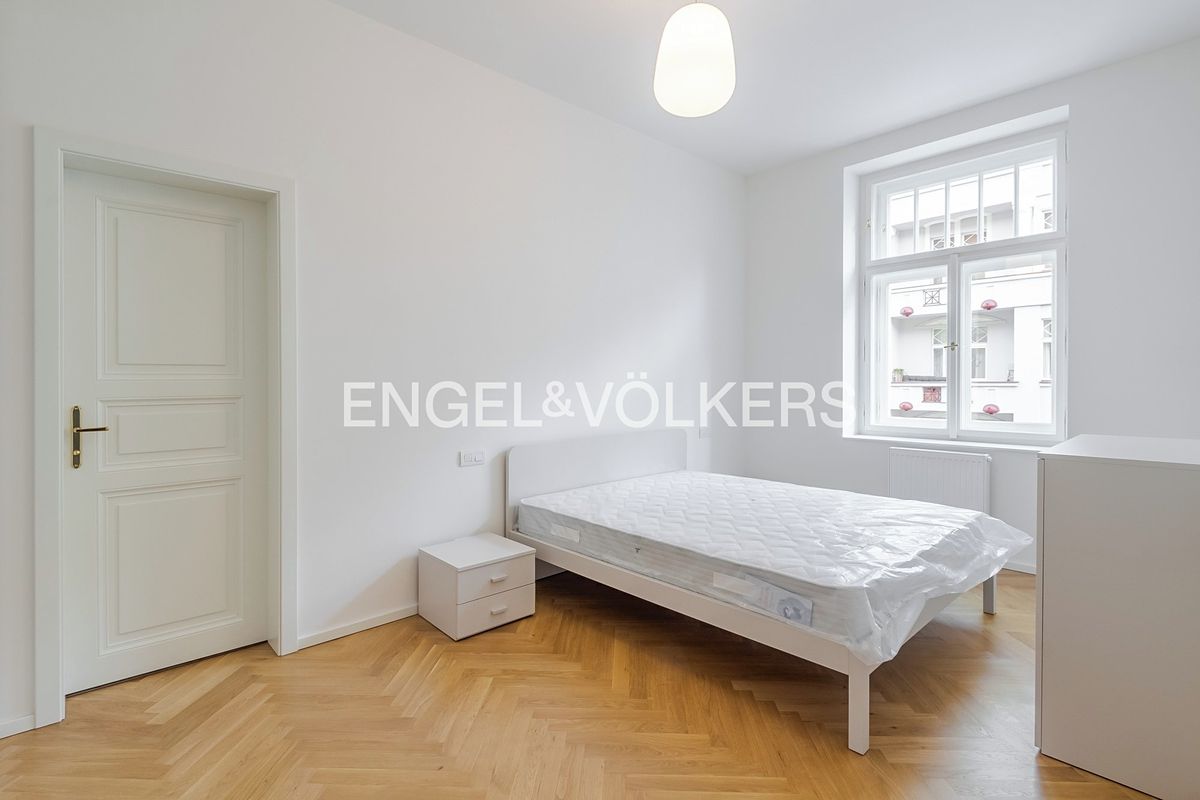 Pronájem bytu 3+kk 90 m² – fotografie 4